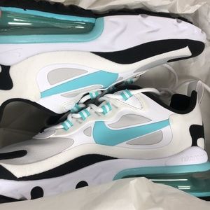 Nike air max react 270